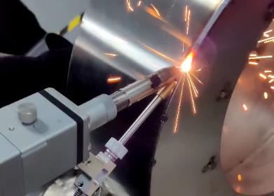激光手持焊接机：现代焊接技术的新篇章